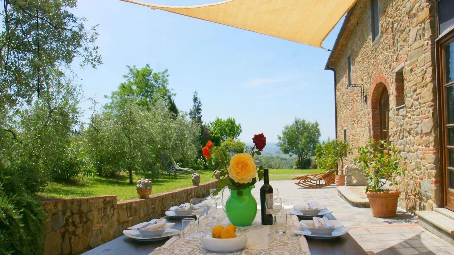 Beautiful Holiday Home In Vinci With Swimming Pool