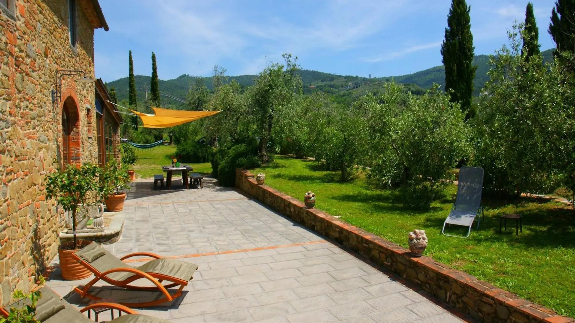 Beautiful Holiday Home In Vinci With Swimming Pool